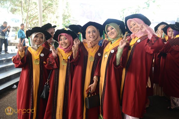 Wisuda Unpad Gel IV TA 2017 SESI 1-ilalang-foto-030