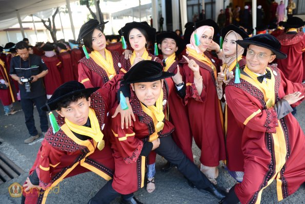 Wisuda Unpad Gel IV TA 2017 SESI 2-ilalang-foto-024