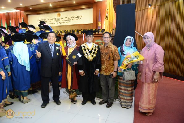 Wisuda Unpad Gel IV TA 2017 SESI 3-ilalang-foto-094