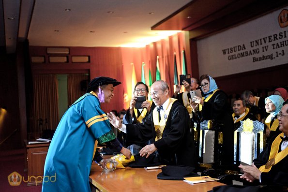 Wisuda Unpad Gel IV TA 2017 SESI 4-ilalang-foto-073