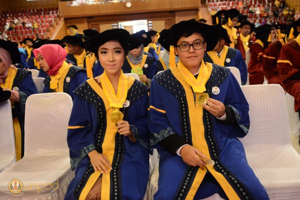 Wisuda Unpad Gel IV TA 2017 SESI 6-ilalang-foto-026