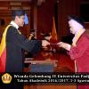 Wisuda Unpad Gel IV TA 2016_2017 Fakultas ISIP oleh Dekan 049