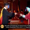 Wisuda Unpad Gel IV TA 2016_2017 Fakultas ISIP oleh Dekan 068