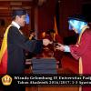 Wisuda Unpad Gel IV TA 2016_2017 Fakultas ISIP oleh Dekan 074