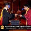 Wisuda Unpad Gel IV TA 2016_2017 Fakultas ISIP oleh Dekan 076