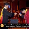 Wisuda Unpad Gel IV TA 2016_2017 Fakultas ISIP oleh Dekan 077