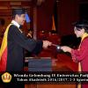Wisuda Unpad Gel IV TA 2016_2017 Fakultas ISIP oleh Dekan 078