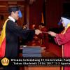 Wisuda Unpad Gel IV TA 2016_2017 Fakultas ISIP oleh Dekan 080
