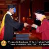 Wisuda Unpad Gel IV TA 2016_2017 Fakultas ISIP oleh Dekan 085