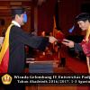 Wisuda Unpad Gel IV TA 2016_2017 Fakultas ISIP oleh Dekan 087