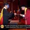 Wisuda Unpad Gel IV TA 2016_2017 Fakultas ISIP oleh Dekan 099