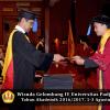 Wisuda Unpad Gel IV TA 2016_2017 Fakultas ISIP oleh Dekan 122