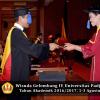 Wisuda Unpad Gel IV TA 2016_2017 Fakultas ISIP oleh Dekan 129