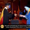 Wisuda Unpad Gel IV TA 2016_2017 Fakultas ISIP oleh Dekan 176