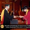 Wisuda Unpad Gel IV TA 2016_2017 Fakultas PERTANIAN oleh Dekan 063