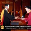Wisuda Unpad Gel IV TA 2016_2017 Fakultas PERTANIAN oleh Dekan 079