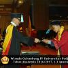 Wisuda Unpad Gel IV TA 2016_2017 Fakultas ILMU BUDAYA oleh  Dekan 079