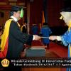 Wisuda Unpad Gel IV TA 2016_2017 Fakultas ILMU KOMUNIKASI oleh Dekan 214