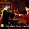 Wisuda Unpad Gel IV TA 2016_2017 Fakultas KEPERAWATAN oleh  Dekan 039