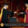 Wisuda Unpad Gel IV TA 2016_2017 Fakultas HUKUM oleh Dekan 057