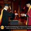 Wisuda Unpad Gel IV TA 2016_2017 Fakultas HUKUM oleh Dekan 064