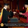 Wisuda Unpad Gel IV TA 2016_2017 Fakultas HUKUM oleh Dekan 102