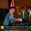 Wisuda Unpad Gel IV TA 2016_2017 Fakultas KEDOKTERAN oleh Rektor 076