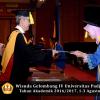 Wisuda Unpad Gel IV TA 2016_2017 Fakultas EKONOMI BISNIS oleh Dekan 235