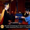 Wisuda Unpad Gel IV TA 2016_2017 Fakultas EKONOMI BISNIS oleh Dekan 300