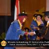 Wisuda Unpad Gel IV TA 2016_2017 Fakultas EKONOMI BISNIS oleh Rektor 261