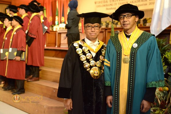 Wisuda Unpad gel IV TA 2017-2018 sesi I I I 073