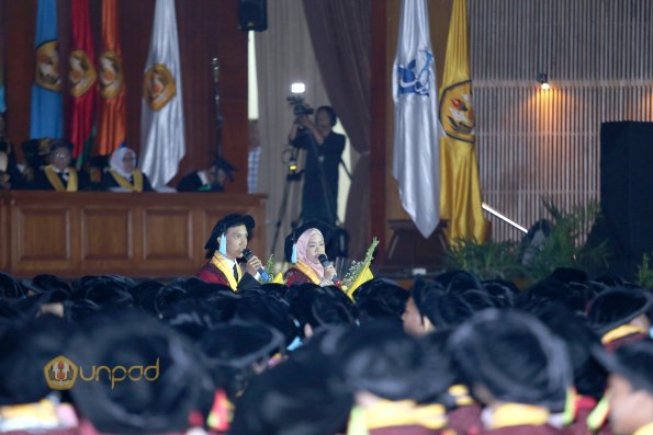 Wisuda Unpad gel IV TA 2017-2018 sesi I I I 157