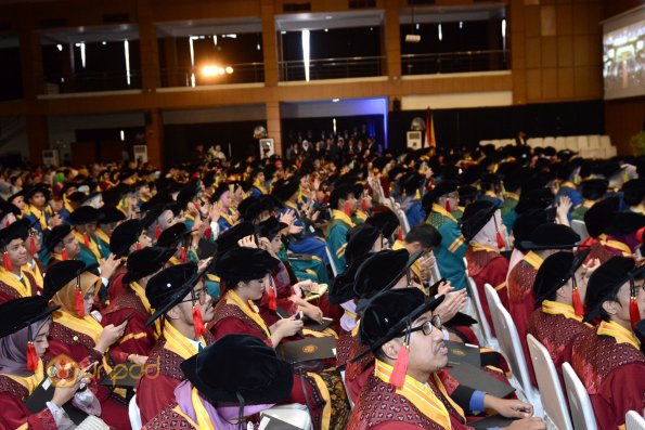 Wisuda Unpad gel IV TA 2017-2018 sesi V 081