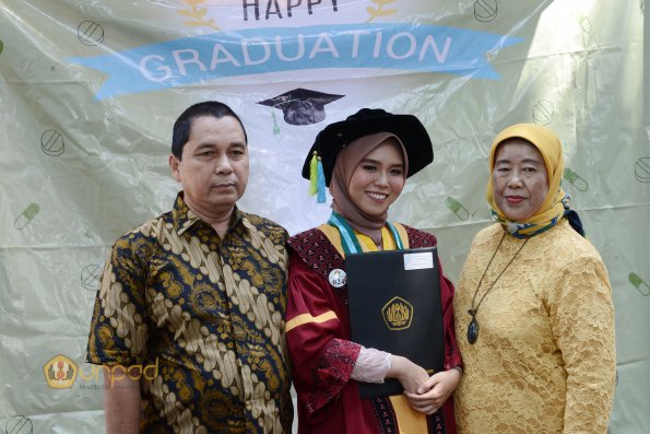 WISUDA UNPAD GEL IV TA 2018-2019 SESI III 132 (PAPYRUS)