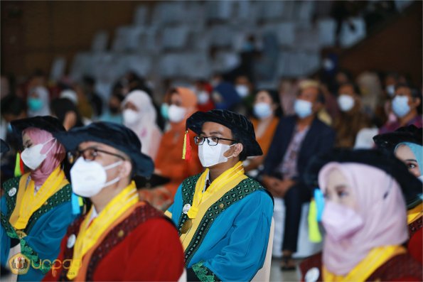 LIPUTAN WISUDA UNPAD GEL IV TA 2021 2022 SESI I (112)