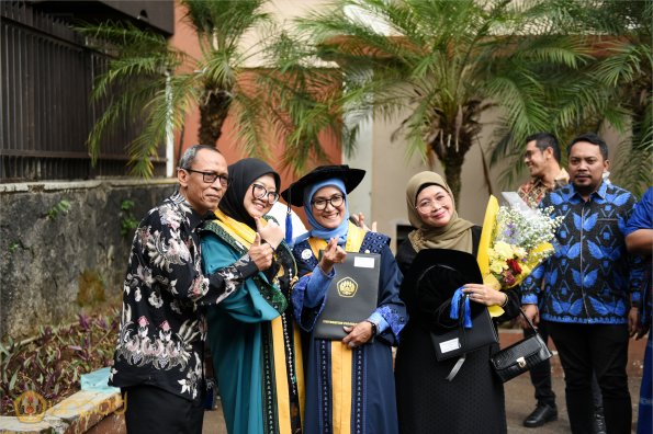 LIPUTAN WISUDA UNPAD GEL IV TA 2022 2023 SESI II (118)