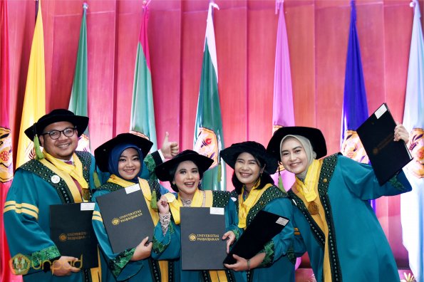 WISUDA UNPAD GEL IV TA 2023-2024 (109)