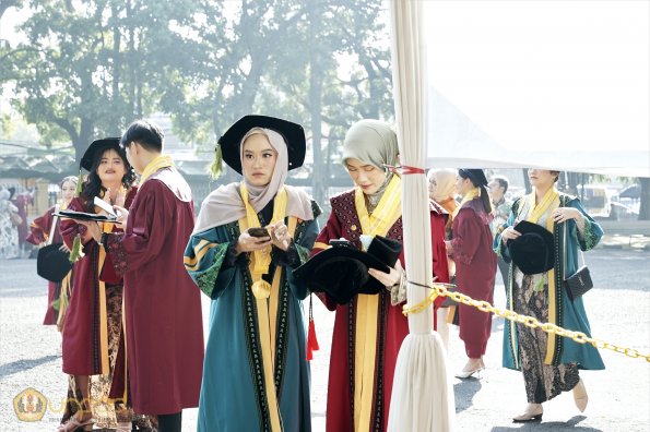 WISUDA UNPAD GEL IV TA 2023-2024 (11)