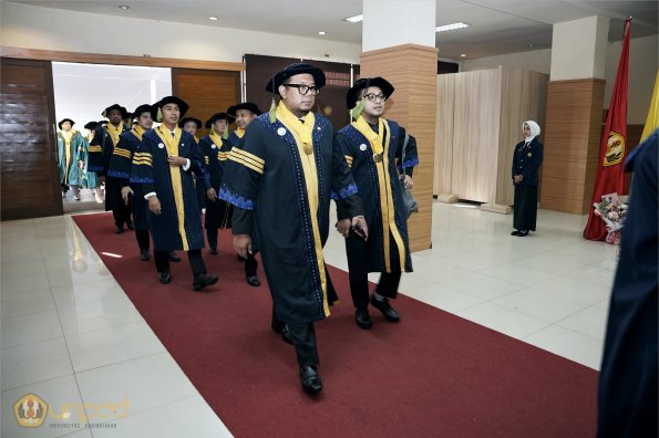 WISUDA UNPAD GEL IV TA 2023-2024 (33)