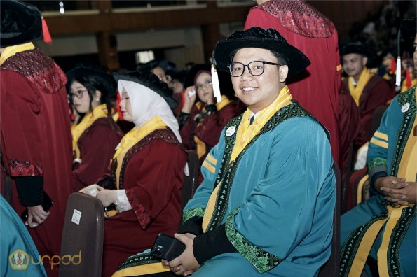 WISUDA UNPAD GEL IV TA 2023-2024 (44)