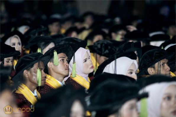 WISUDA UNPAD GEL IV TA 2023-2024 (74)