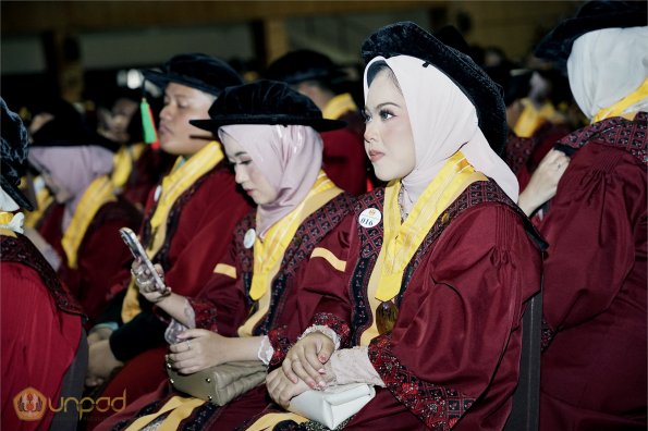 WISUDA UNPAD GEL IV TA 2023-2024 (11)