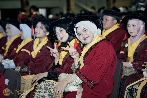 WISUDA UNPAD GEL IV TA 2023-2024 (14)