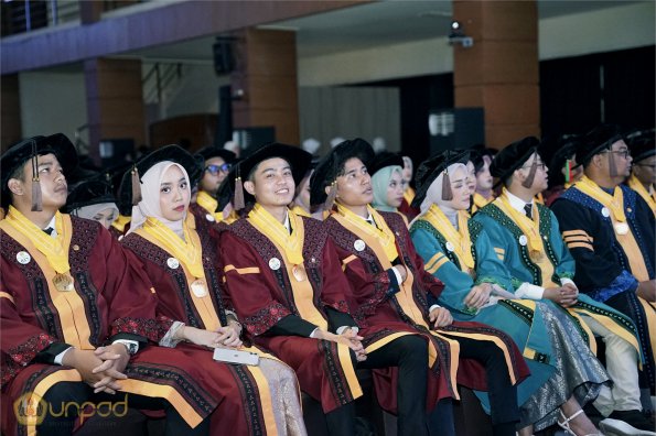 WISUDA UNPAD GEL IV TA 2023-2024 (18)