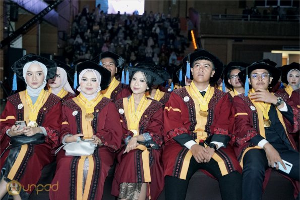 WISUDA UNPAD GEL IV TA 2023-2024 (26)