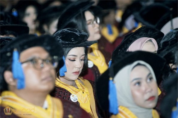 WISUDA UNPAD GEL IV TA 2023-2024 (40)