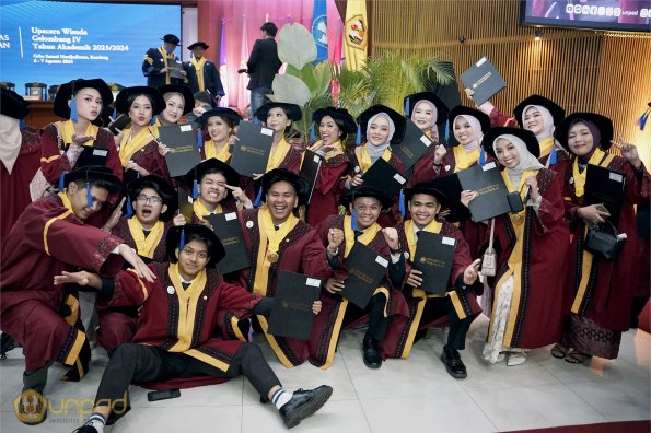 WISUDA UNPAD GEL IV TA 2023-2024 (54)