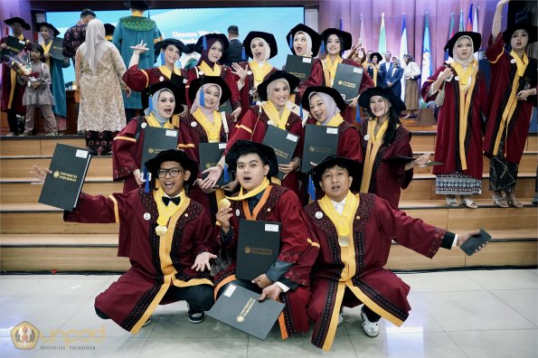 WISUDA UNPAD GEL IV TA 2023-2024 (60)