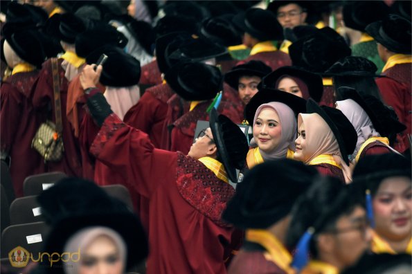 WISUDA UNPAD GEL IV TA 2023-2024 (79)