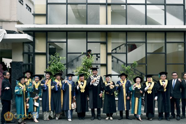 WISUDA UNPAD GEL IV TA 2023-2024 (85)